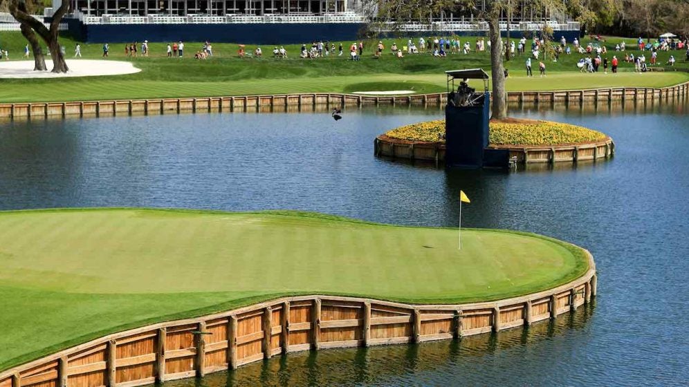 How to play an island green, in 4 foolproof steps